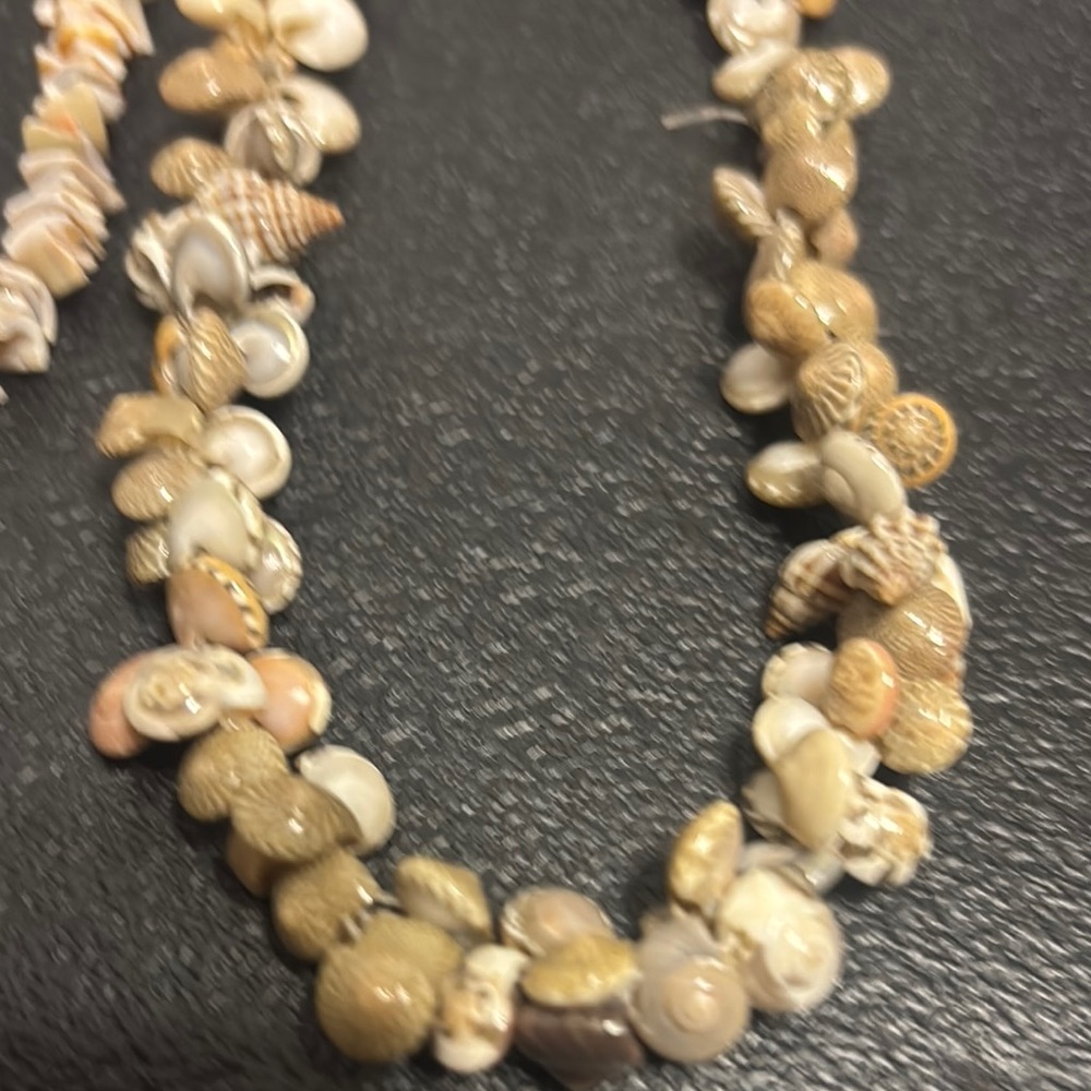 Natural Shell Necklace Set - Picture 7 of 7